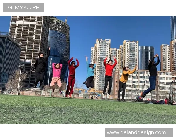 足球明星私下聚会视频曝光揭秘他们的真实生活与友情瞬间 足球明星私下聚会视频曝光揭秘他们的真实生活与友情瞬间